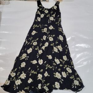 Vintage Floral Sleeveless Dress - Black and Cream/ White